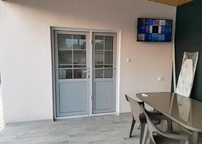 Casutele Amaliei Vendégház 3*