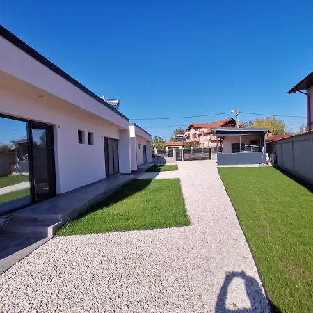 Casutele Amaliei Guest house